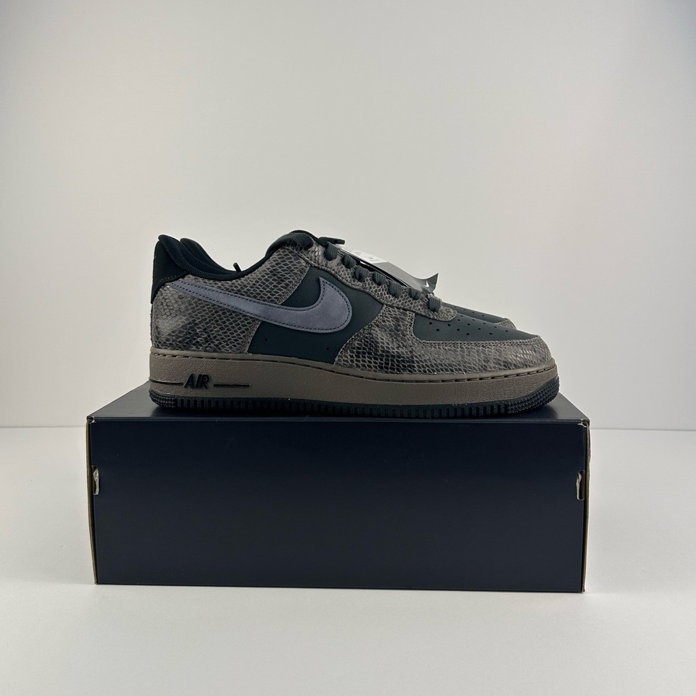 Nike Black and Gray Sneakers with Classic Design